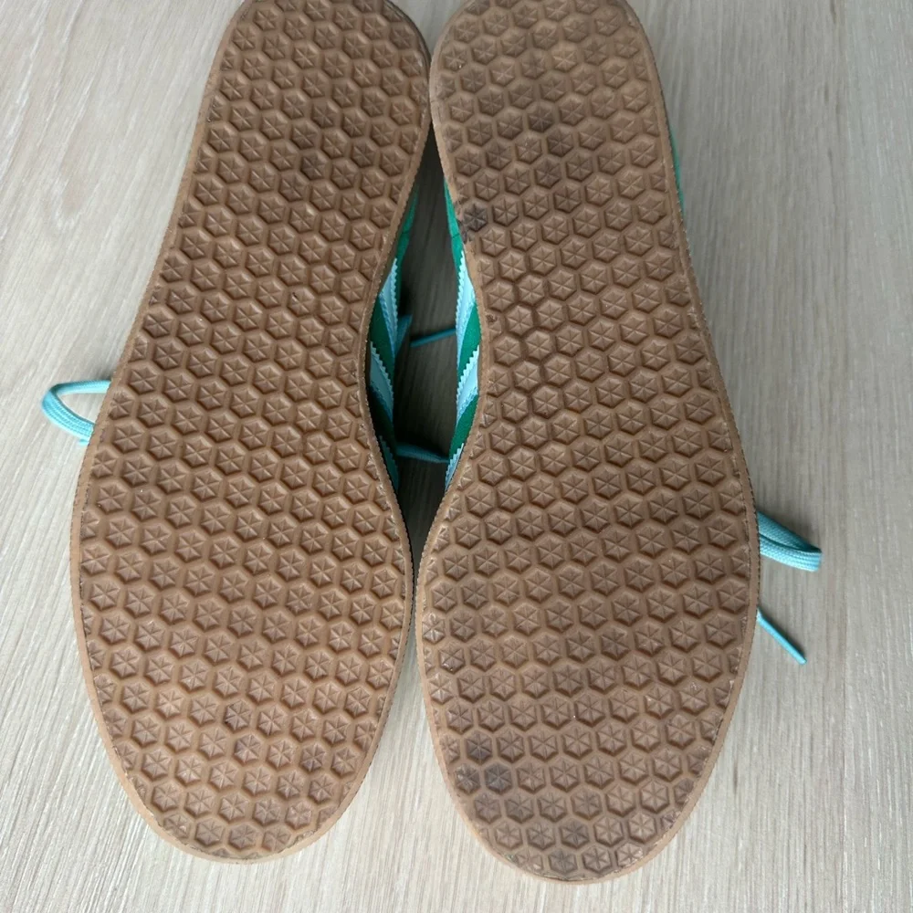 Adidas Gazelle Sneaker Women's Size: 7.5 Green & Flash Aqua & Gold - Picture 7 of 9